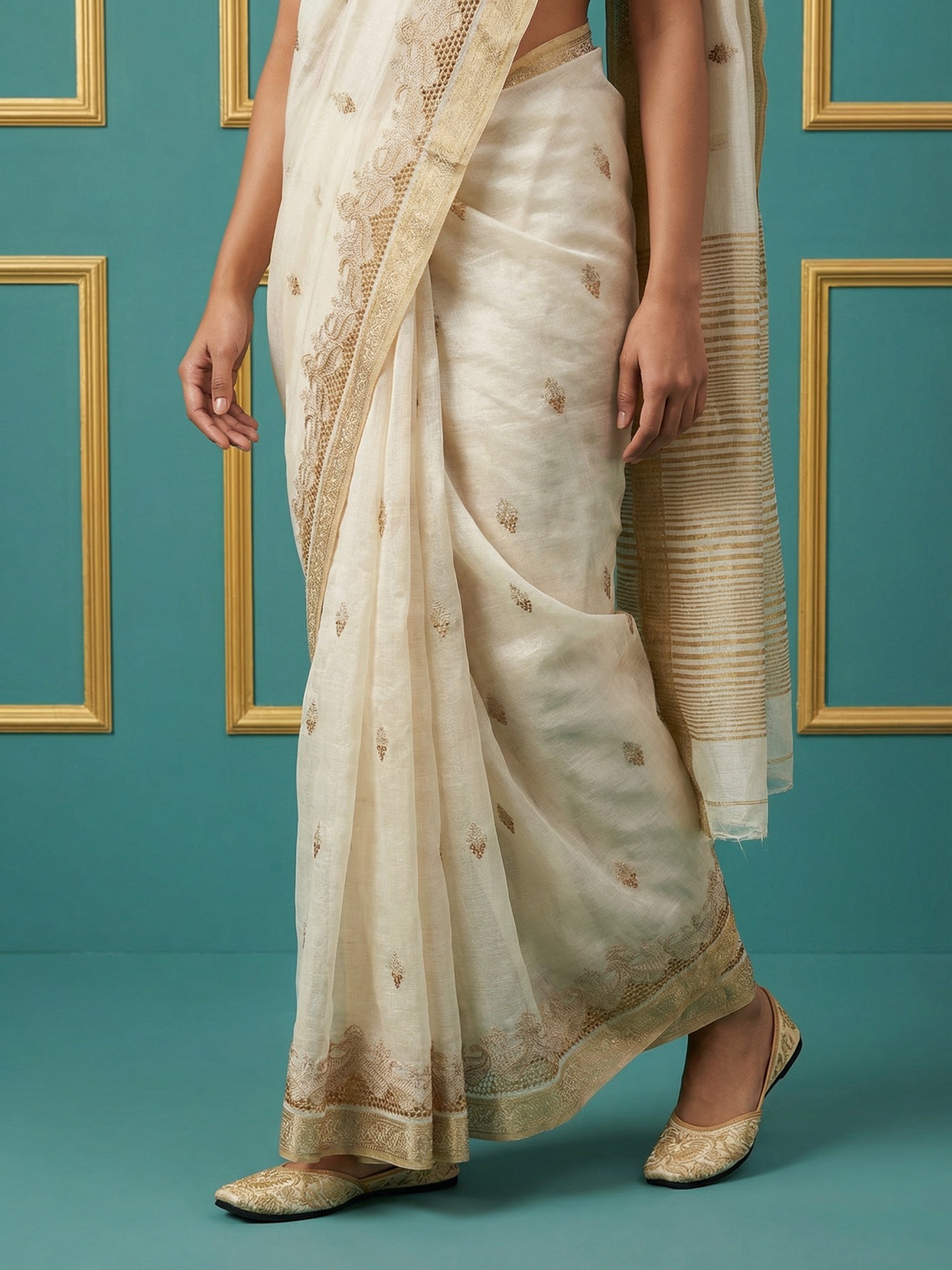 Chickoo Designer Tussar Silk Cutwork Chit Pallu Embroidered Saree