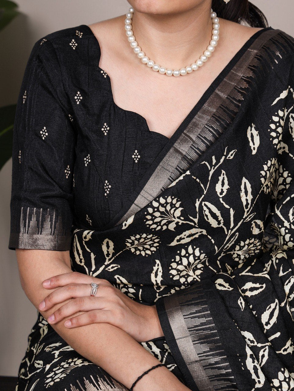 Floral Printed Slub Silk Saree