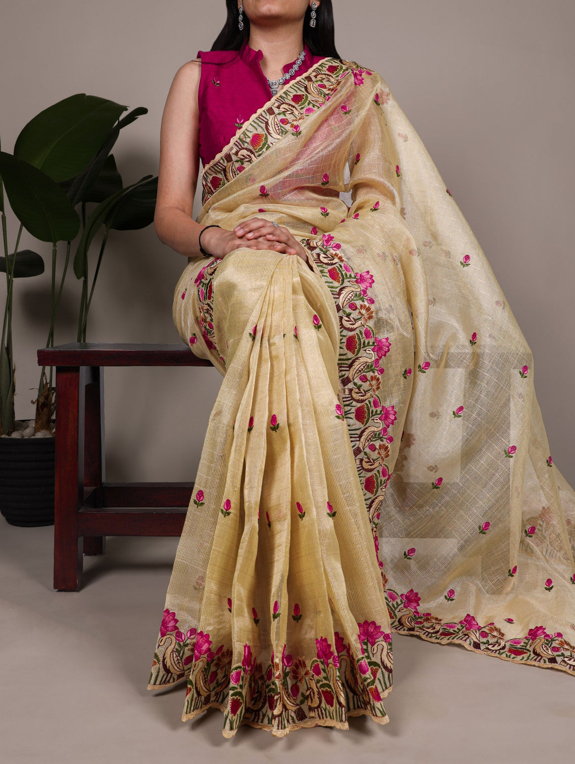 Gold Elegant Zari Kota Tissue Saree with Exquisite Thread Embroidery Work and Banglory Blouse Piece – Premium Ethnic Ensemble