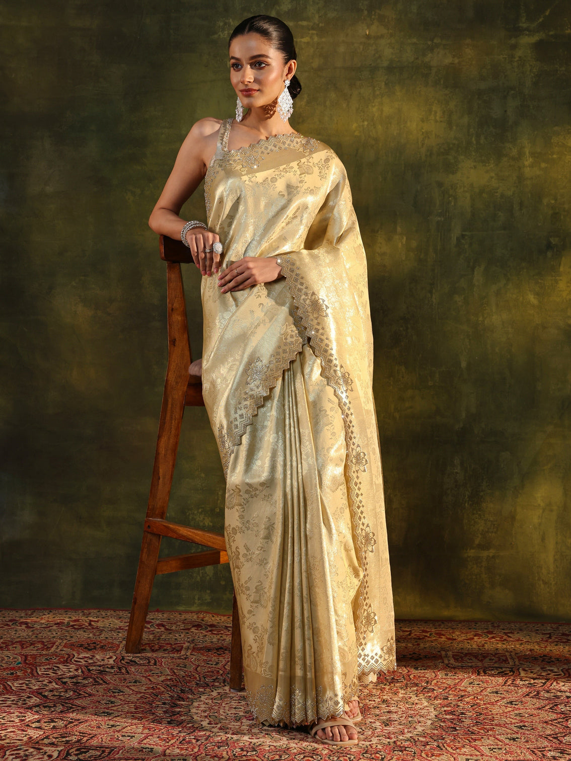 Mameraa Gold Floral Embellished Silk Blend Saree With Unstitched Blouse Piece