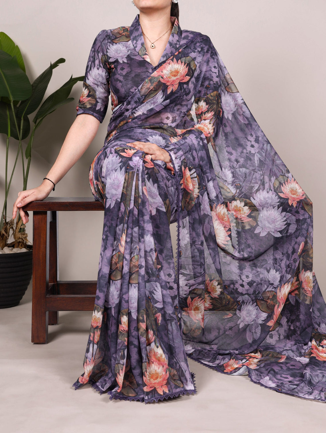 Gray Floral Printed Weightless Marble Saree with Lace Border & Matching Blouse