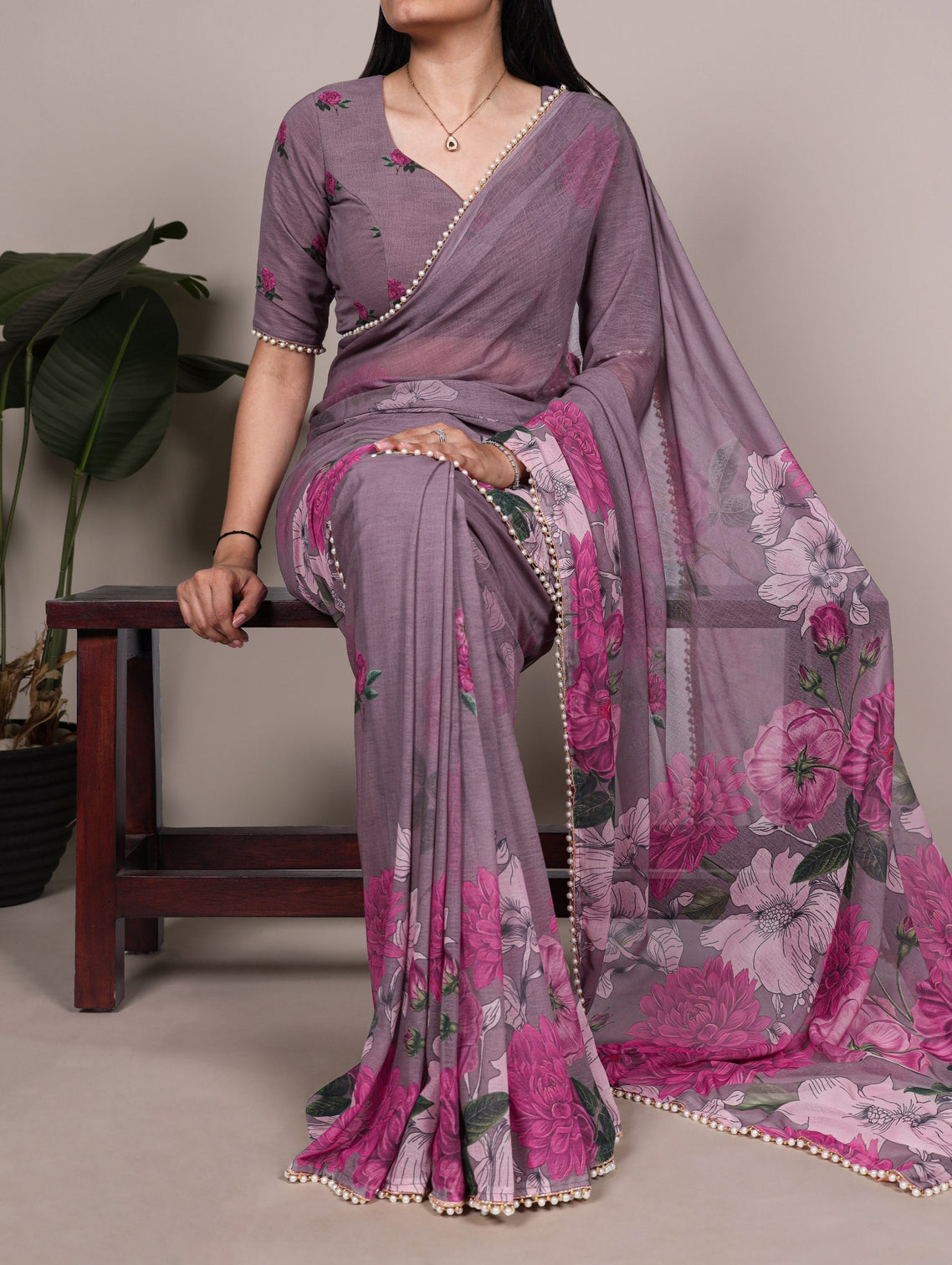 Gray Printed Weightless Pearl Border Saree