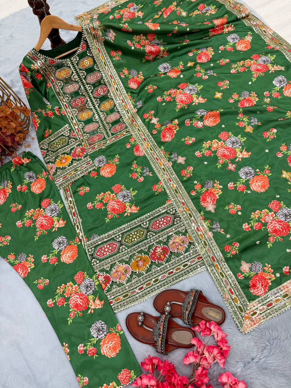 Green Elegant Heavy Chinon Silk Digital Print Suit Set