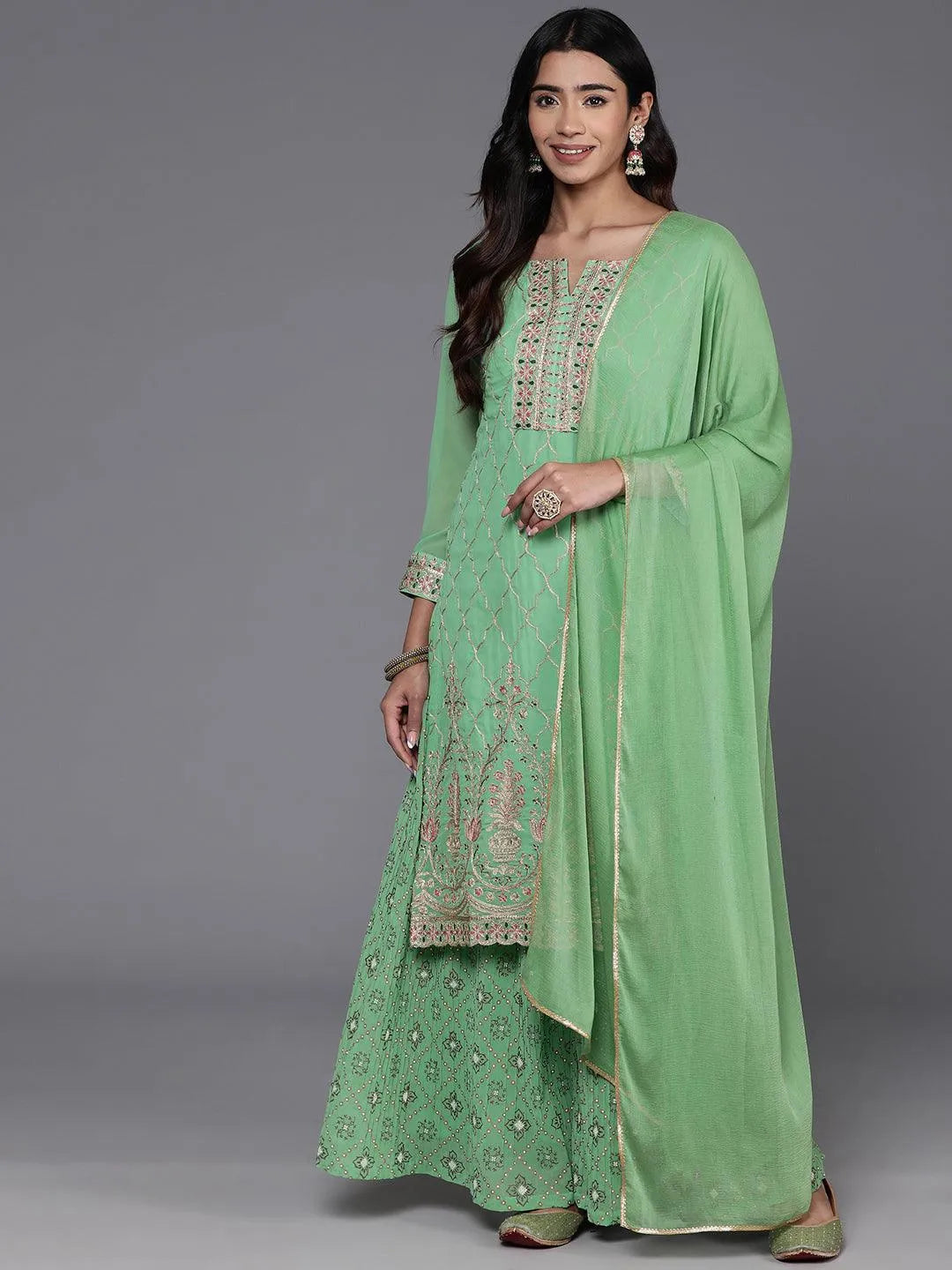 Mameraa Green Embroidered Georgette Straight Suit With Dupatta