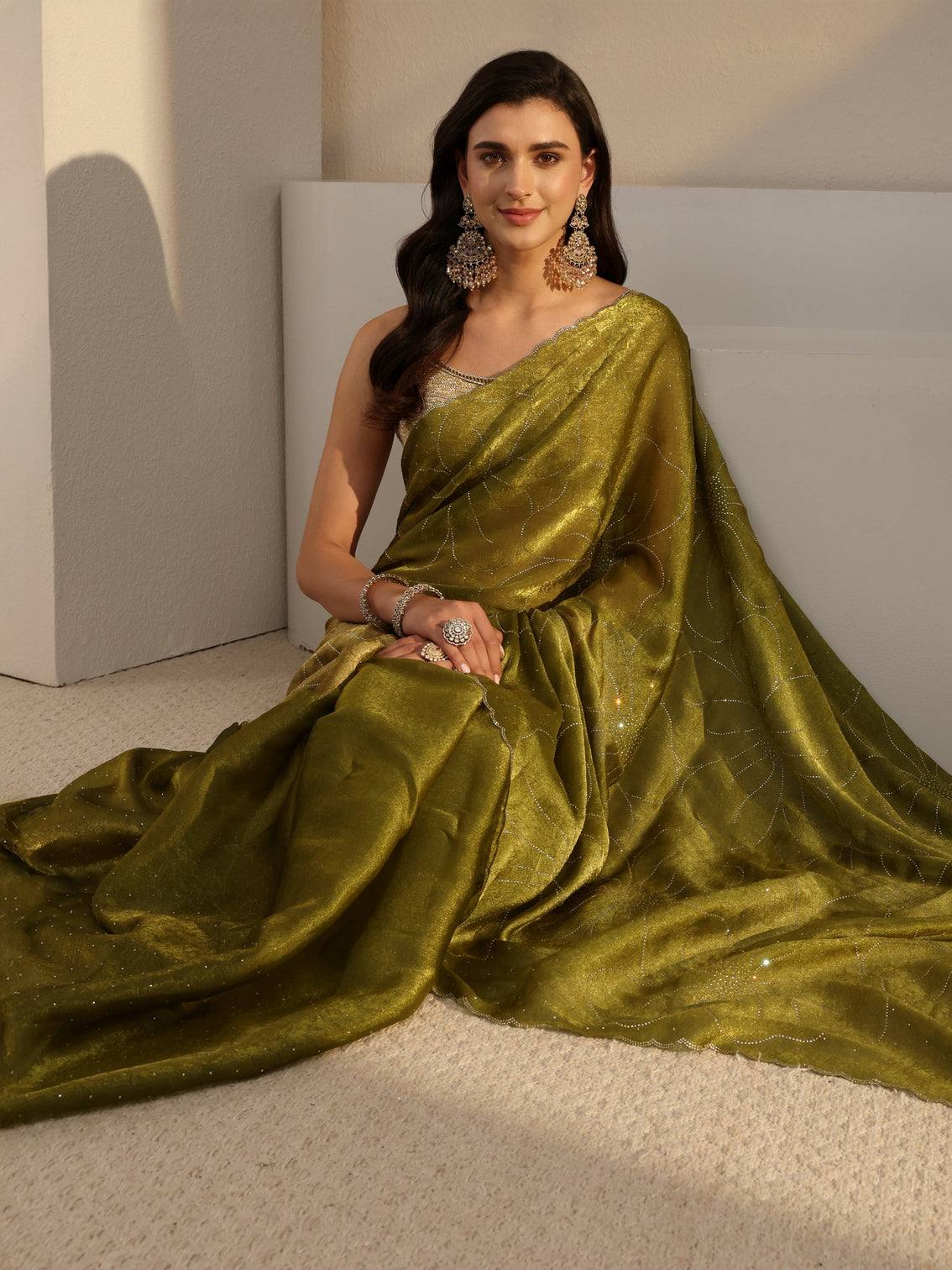 Mameraa Green Floral Embellished Tissue Saree With Unstitched Blouse Piece