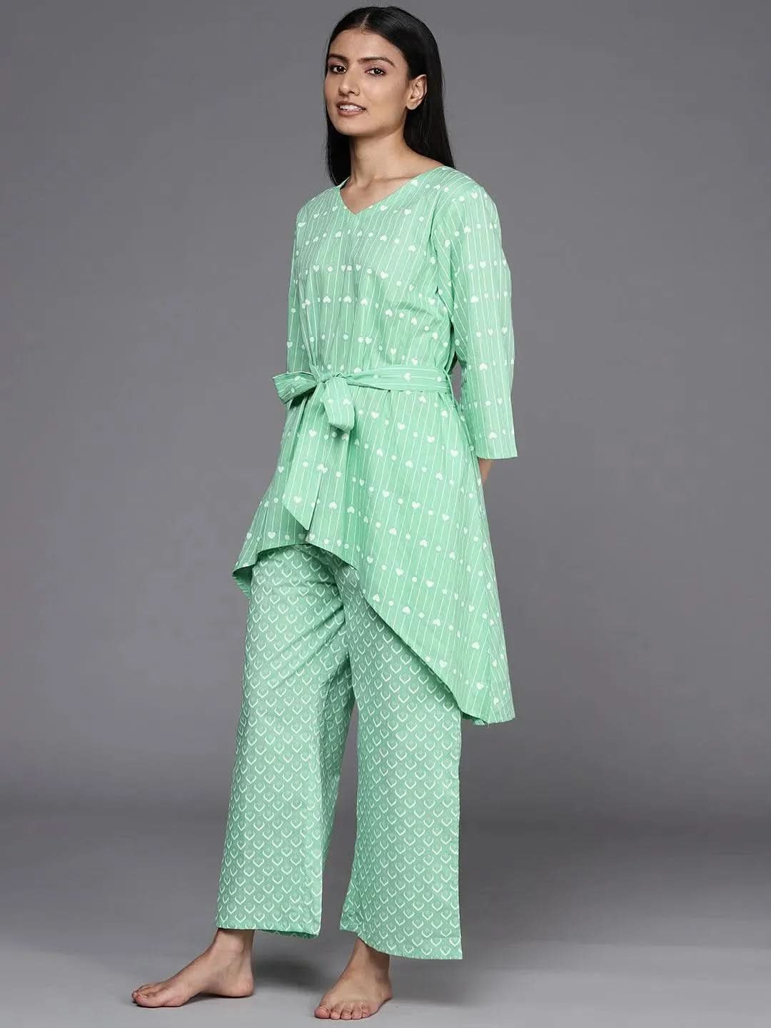 Mameraa Green Printed Cotton A-Line Kurta With Palazzos