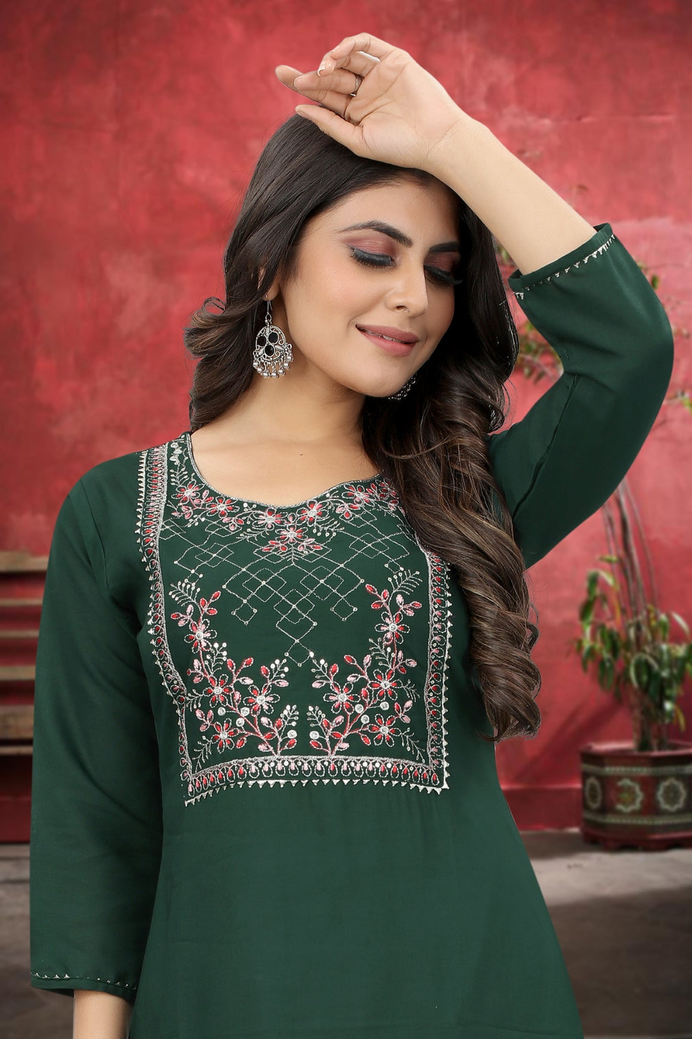Green Rayon Kurta Set With Pant