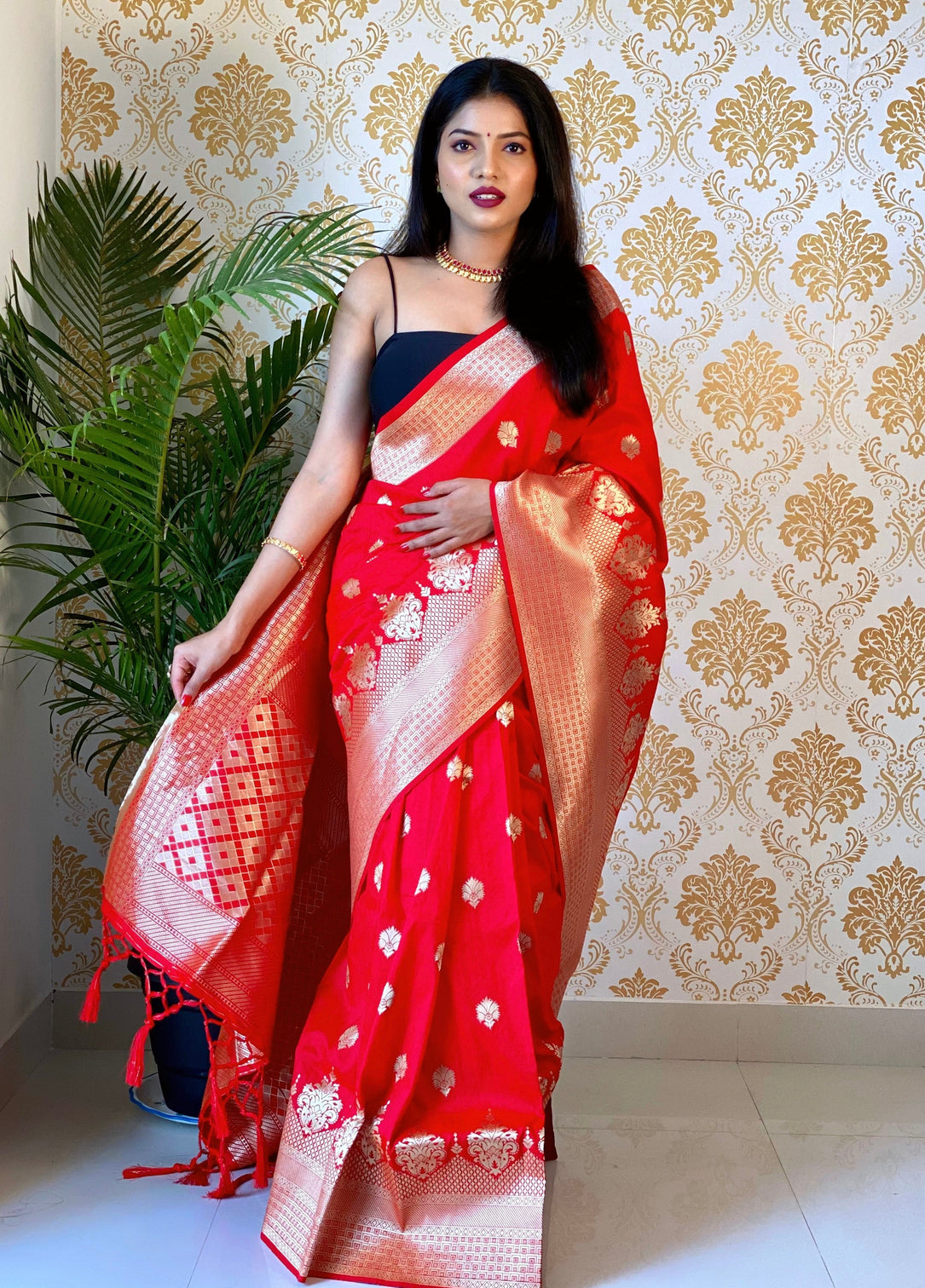 Pure banarasi silk saree with zari weaving