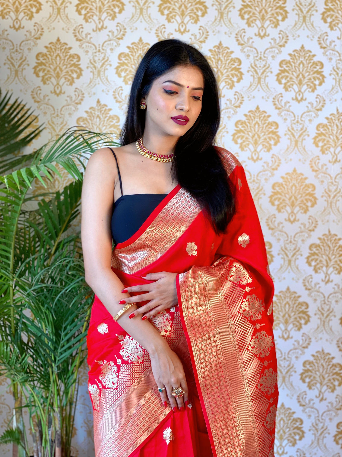 Pure banarasi silk saree with zari weaving