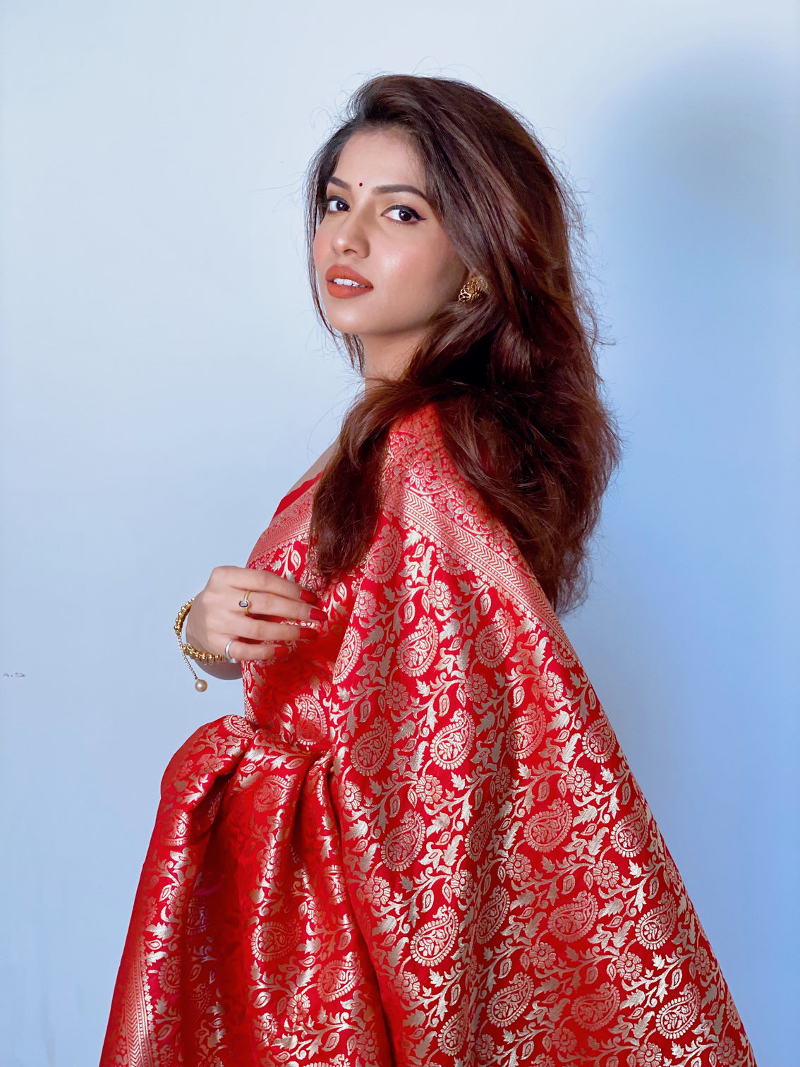 Pure banarasi silk saree with zari weaving