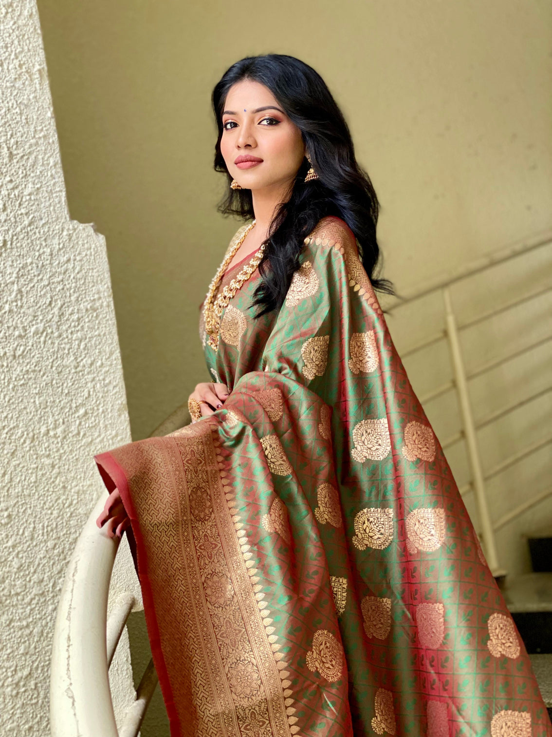Pure banarasi silk saree with zari weaving