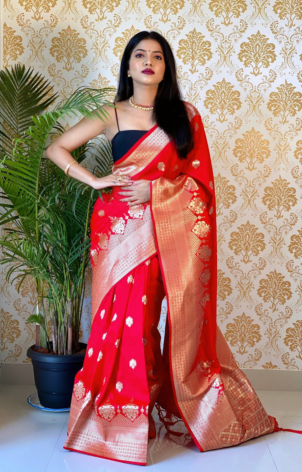 Pure banarasi silk saree with zari weaving