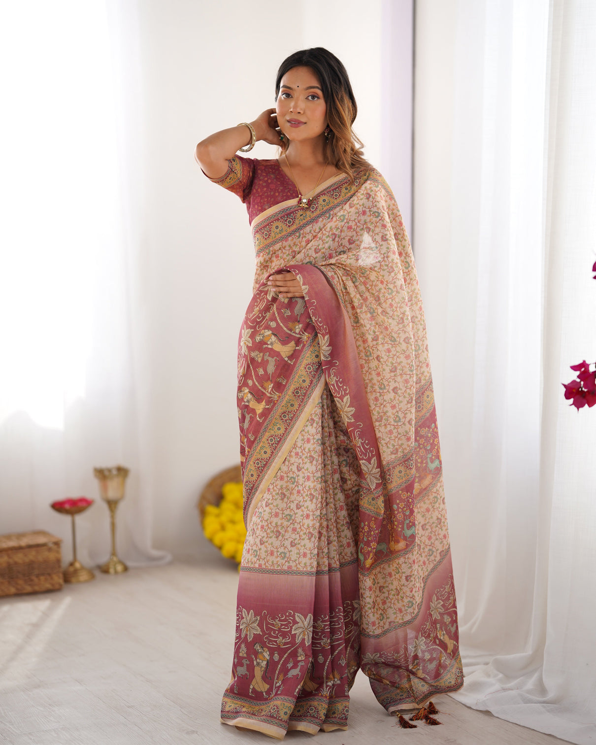 Beige mauve handloom cotton saree with floral jaal peacock motifs storytelling pallu