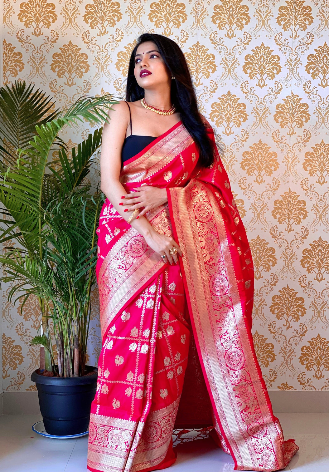 Pure banarasi silk saree with zari weaving