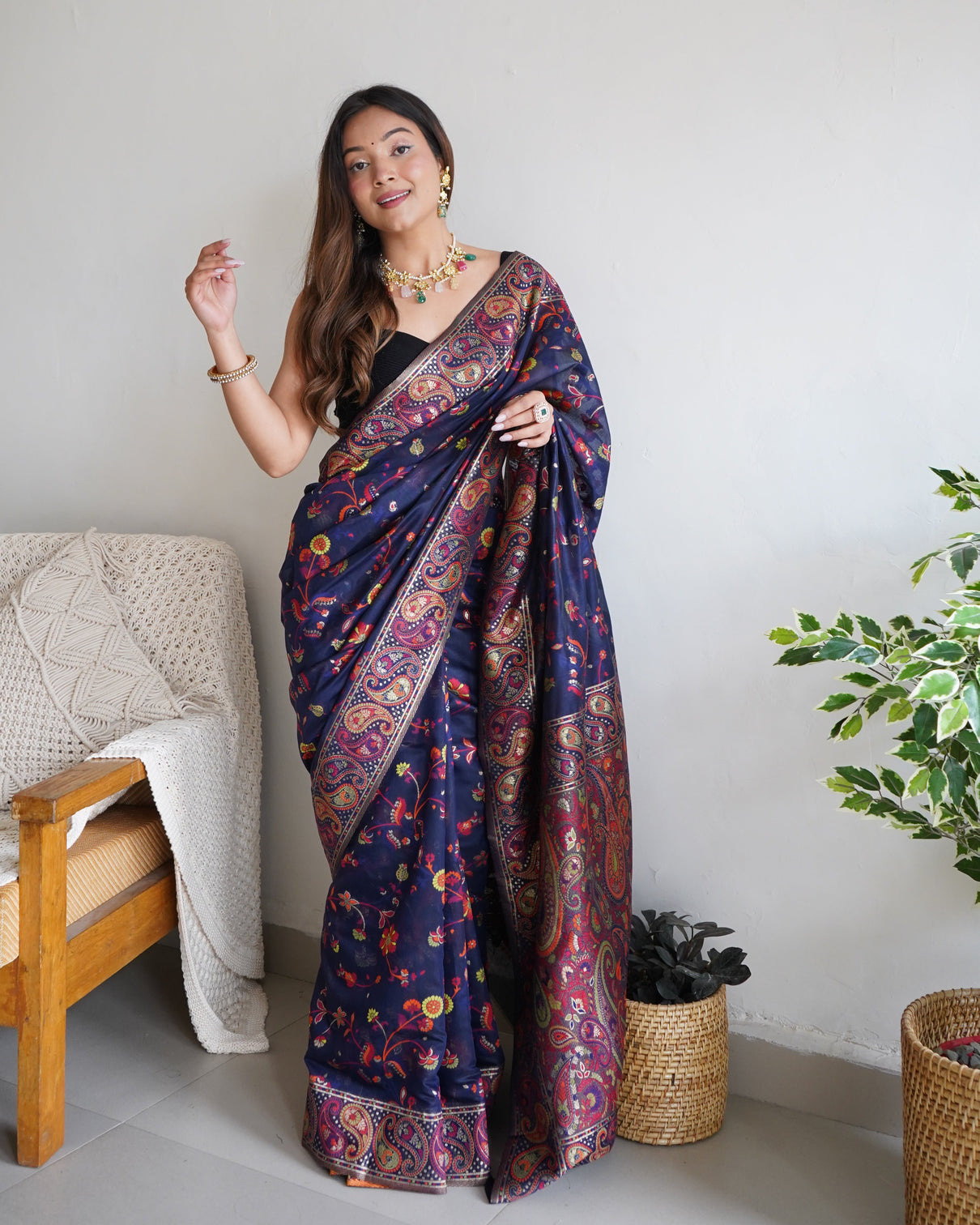 Kashmiri pashmina cotton kachhi work multi thrade saree