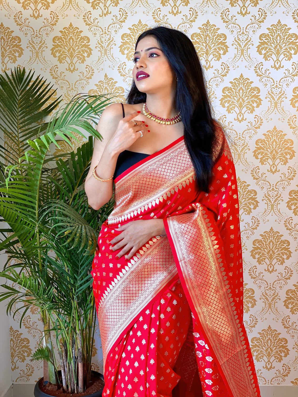 Pure banarasi silk saree with zari weaving