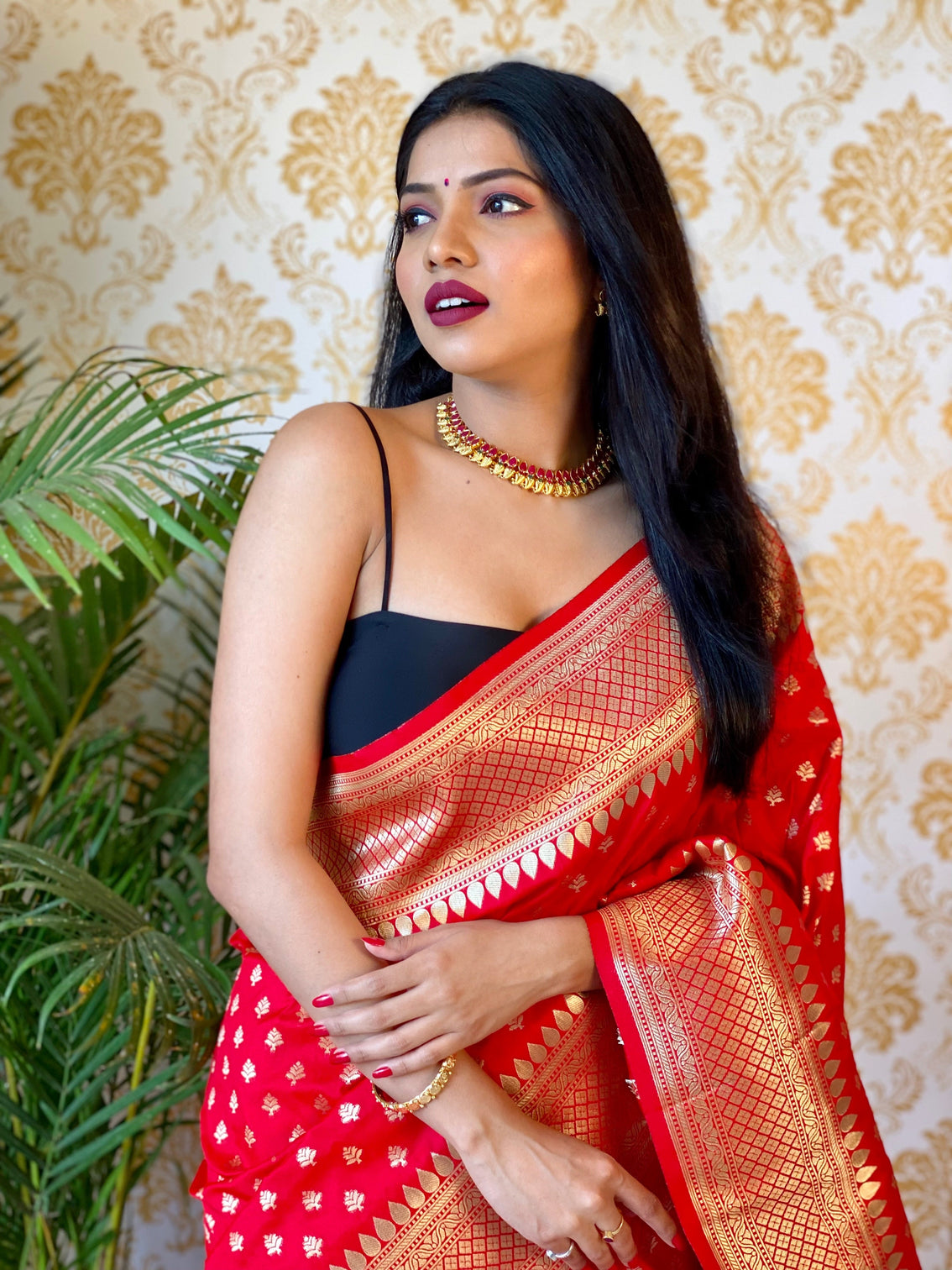 Pure banarasi silk saree with zari weaving