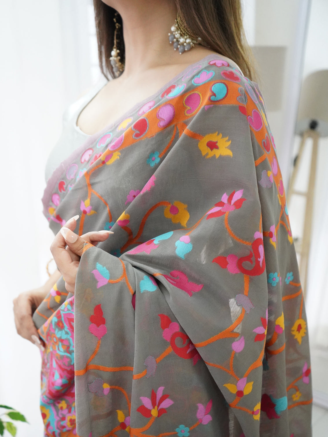 Kashmiri pashmina cotton kachhi work multi thrade saree