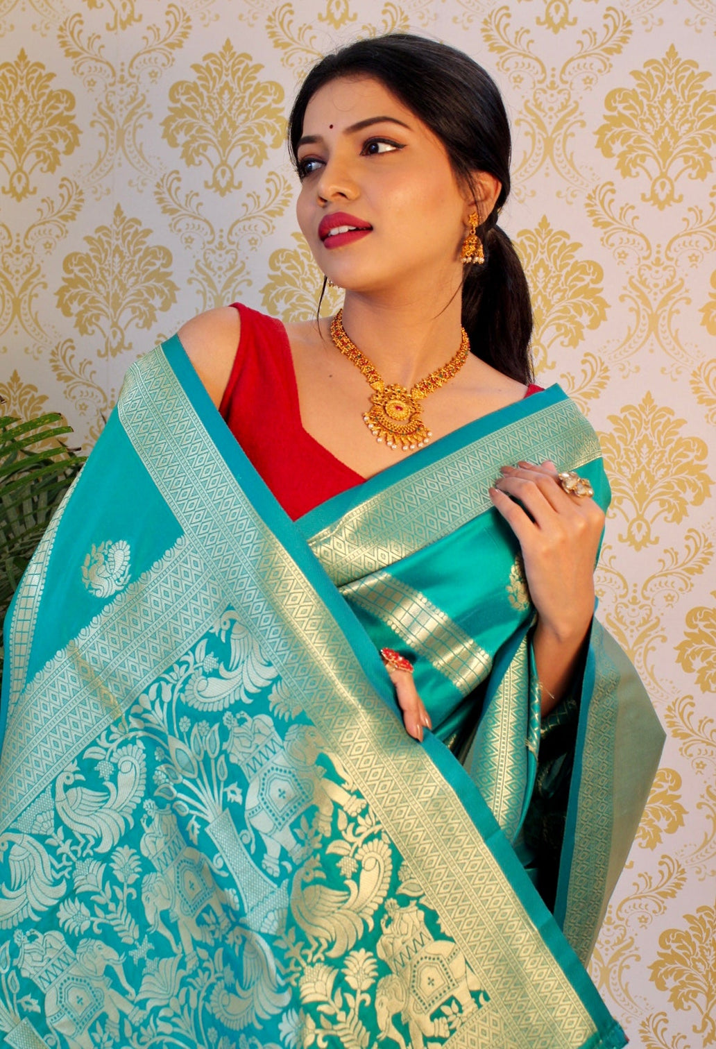 Pure banarasi silk saree with zari weaving mameraa