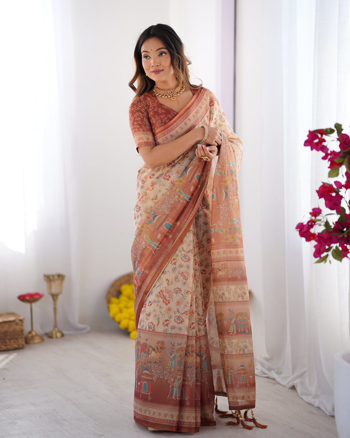Ivory handloom cotton saree with maroon borders floral print royal procession pallu