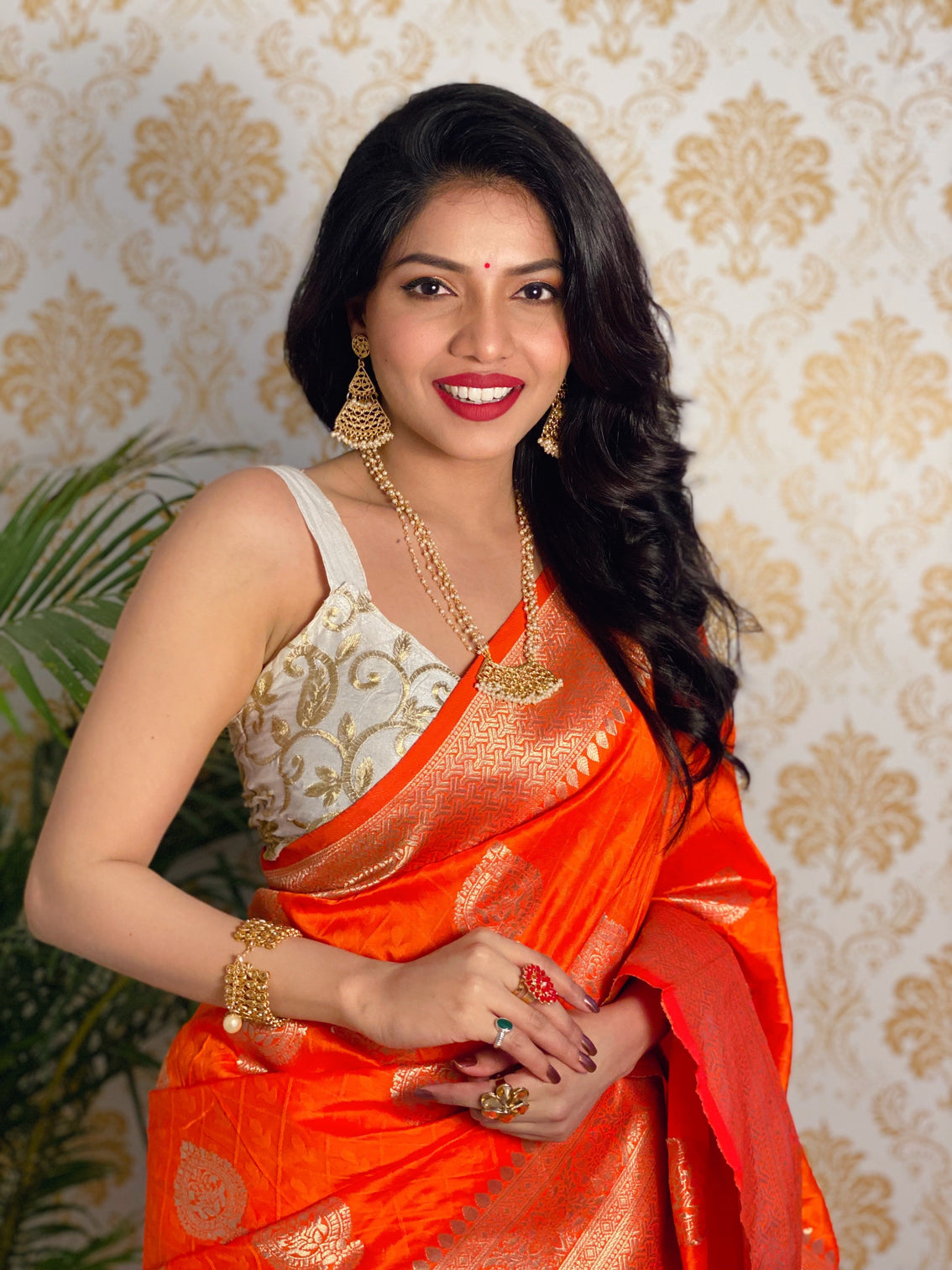 Pure banarasi silk saree with zari weaving