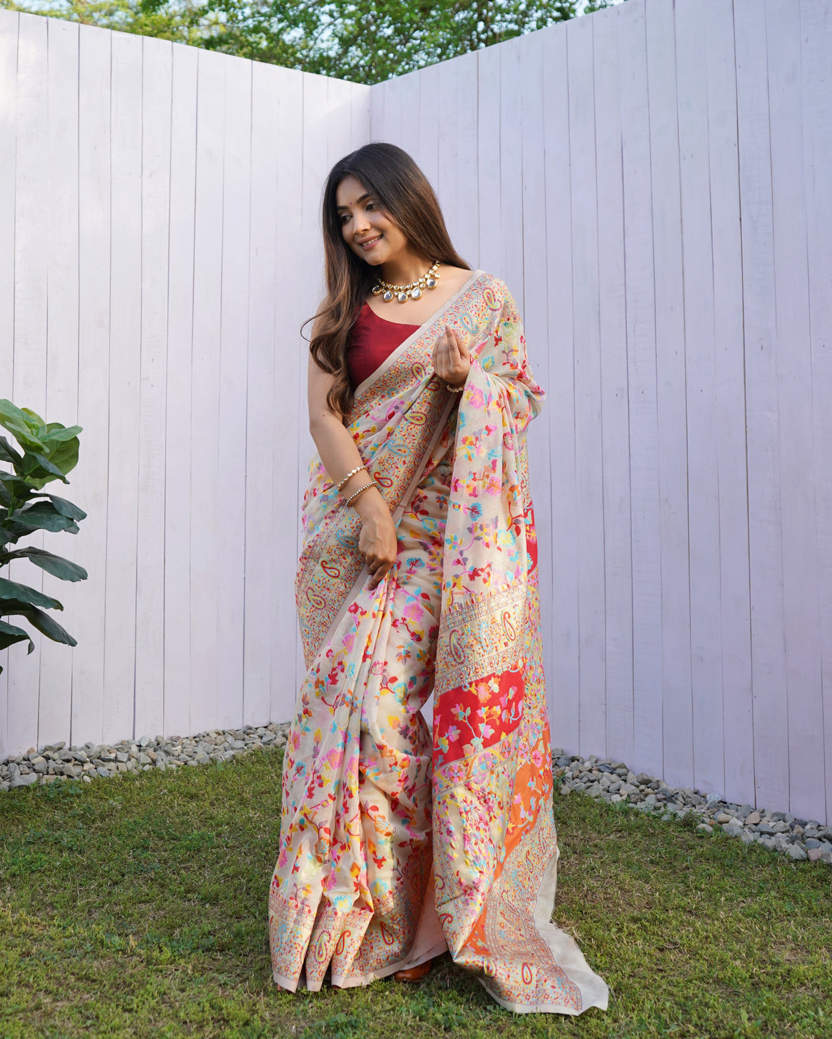 Kashmiri pashmina cotton kachhi work multi thrade saree
