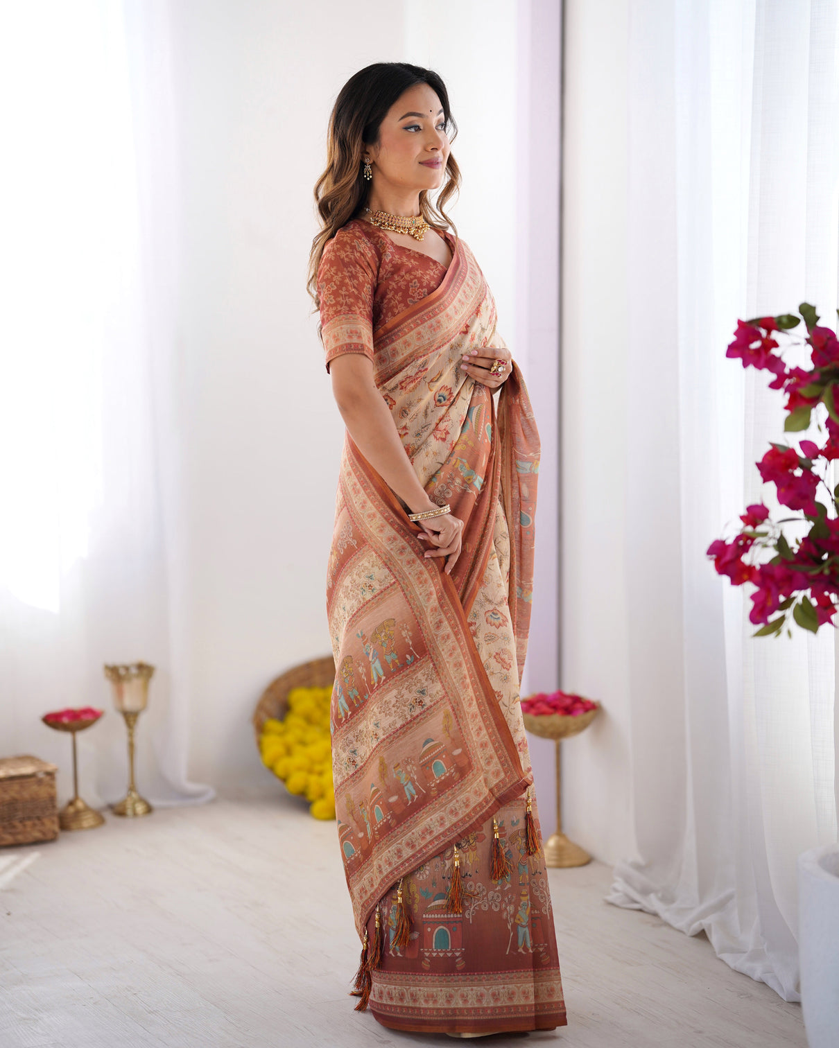 Ivory handloom cotton saree with maroon borders floral print royal procession pallu