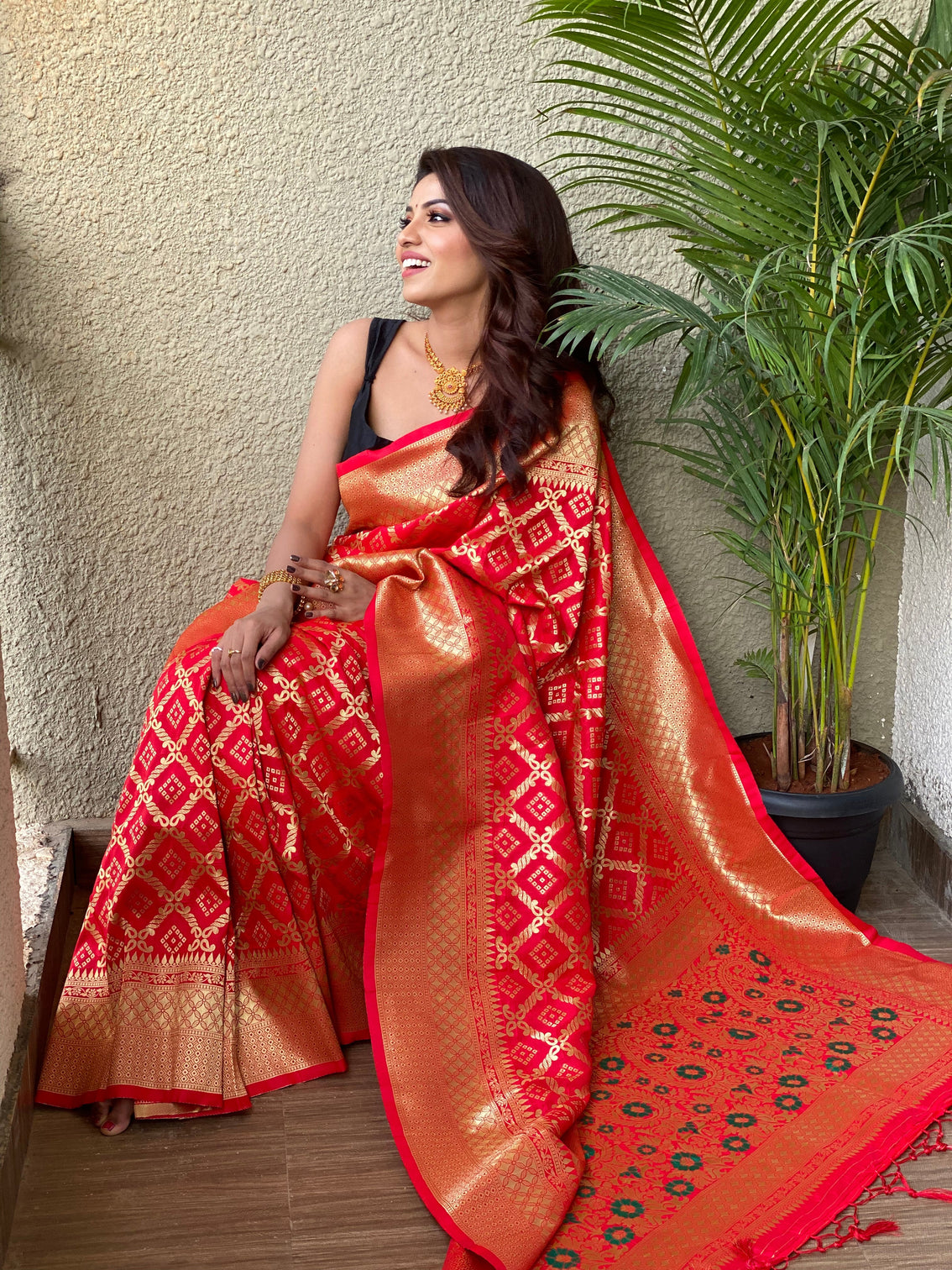 Pure banarasi silk saree with zari weaving mameraa