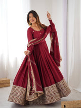 Saanjh Gown And Dupatta Set