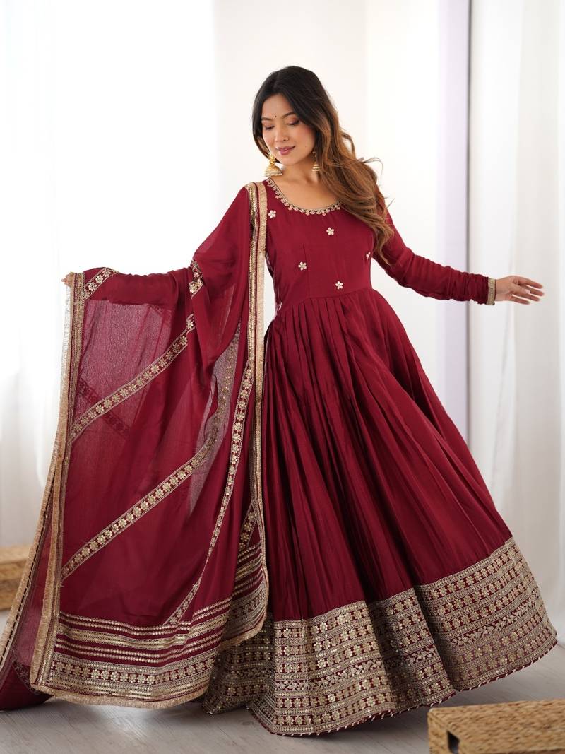 Saanjh Gown And Dupatta Set