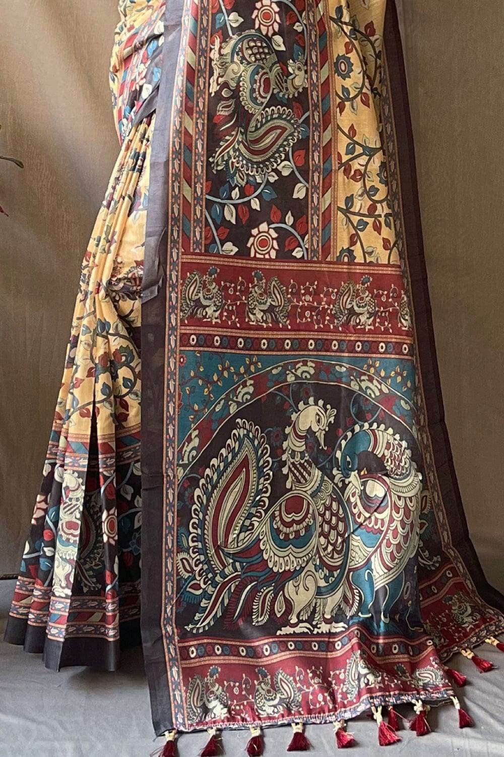 Yellow & Black Kalamkari Saree With Blouse Piece