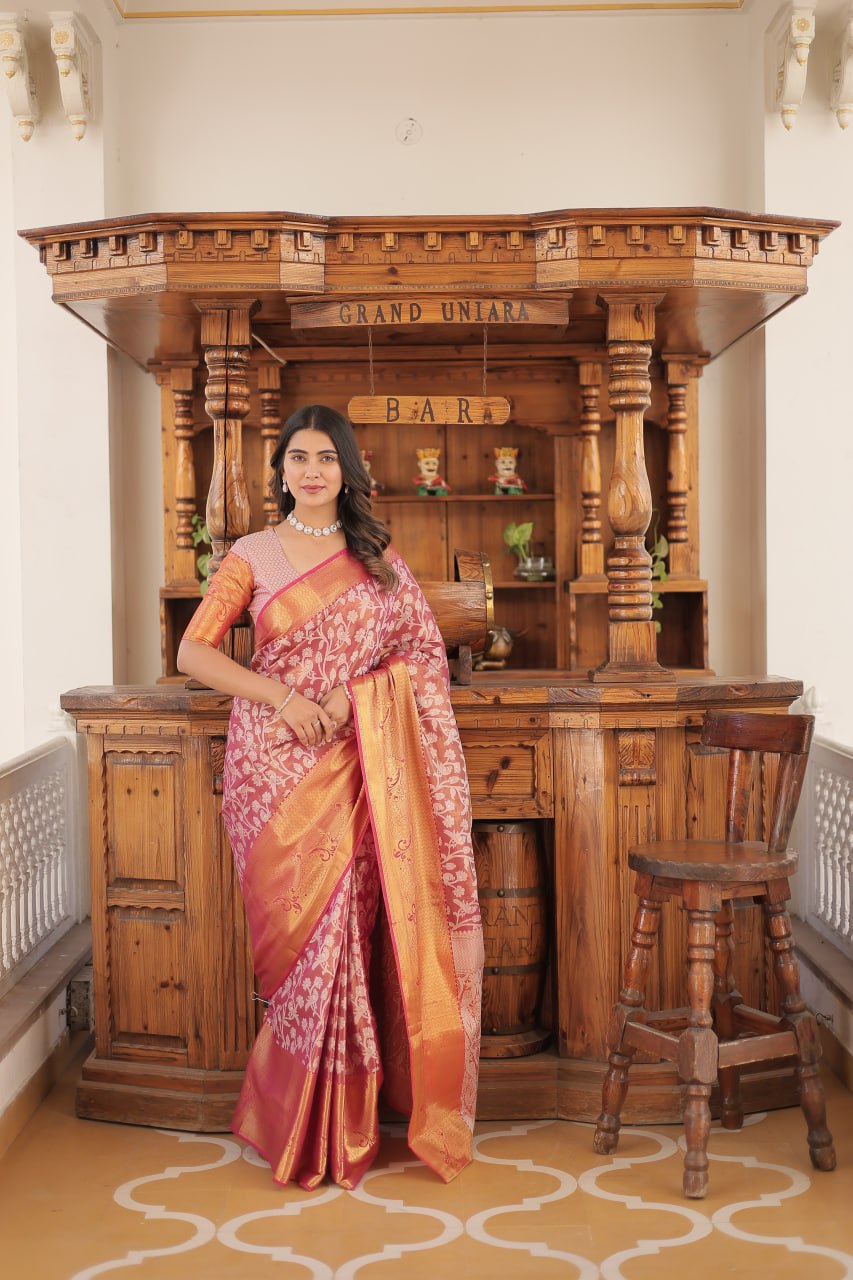 Kanjivaram Silk Pink Saree with Zari Weaving Work