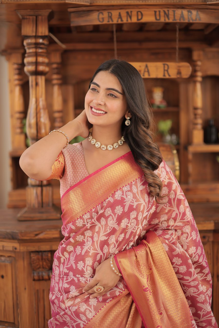 Kanjivaram Silk Pink Saree with Zari Weaving Work