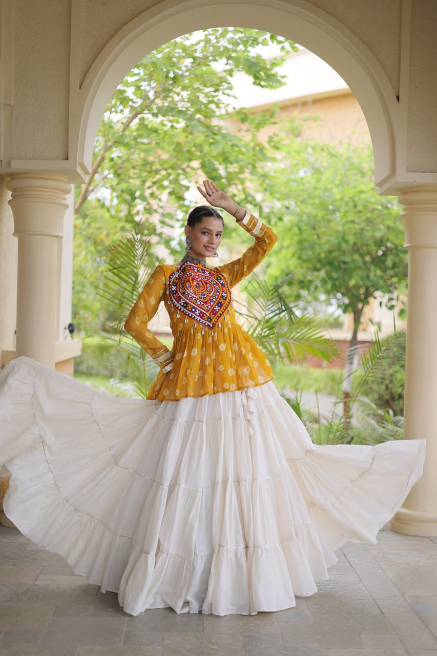 Kora Cotton Bandhni Kutchi Gamthi Lehenga Set