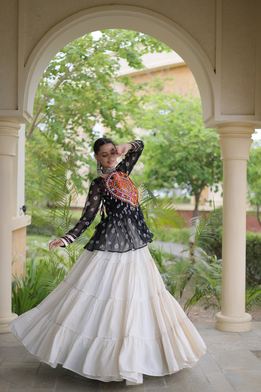 Kora Cotton Bandhni Kutchi Gamthi Lehenga Set