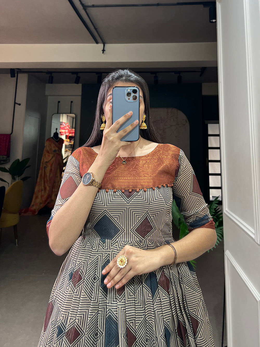 Off White Color Print With Zari Patta  Soft Cotton Dress