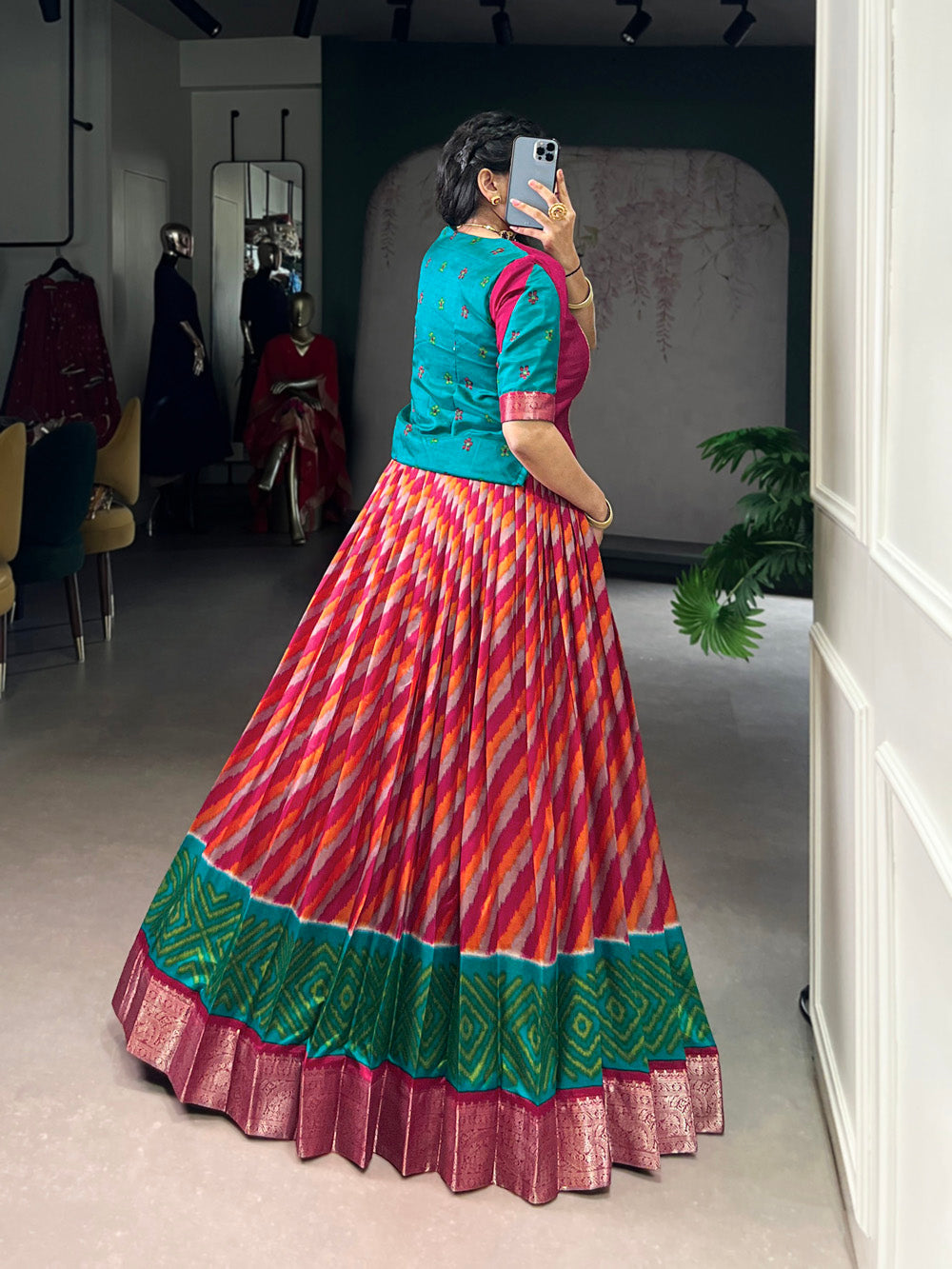 Red tasar silk leheriya print co ord set with vichitra silk zari weaving blouse