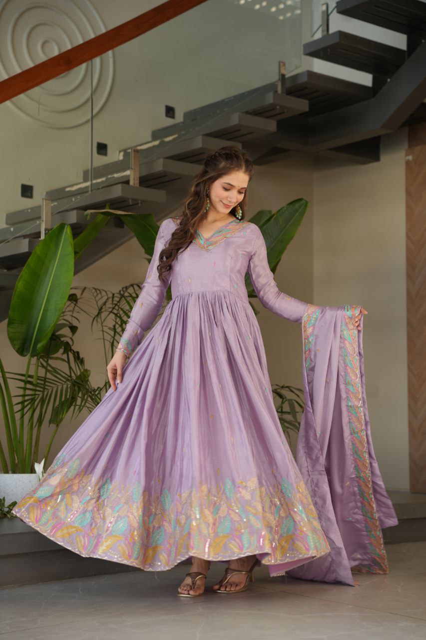 Lavender Elegant Chinnon Embroidered Gown with Dupatta – Full Sleeve Premium Partywear Ensemble