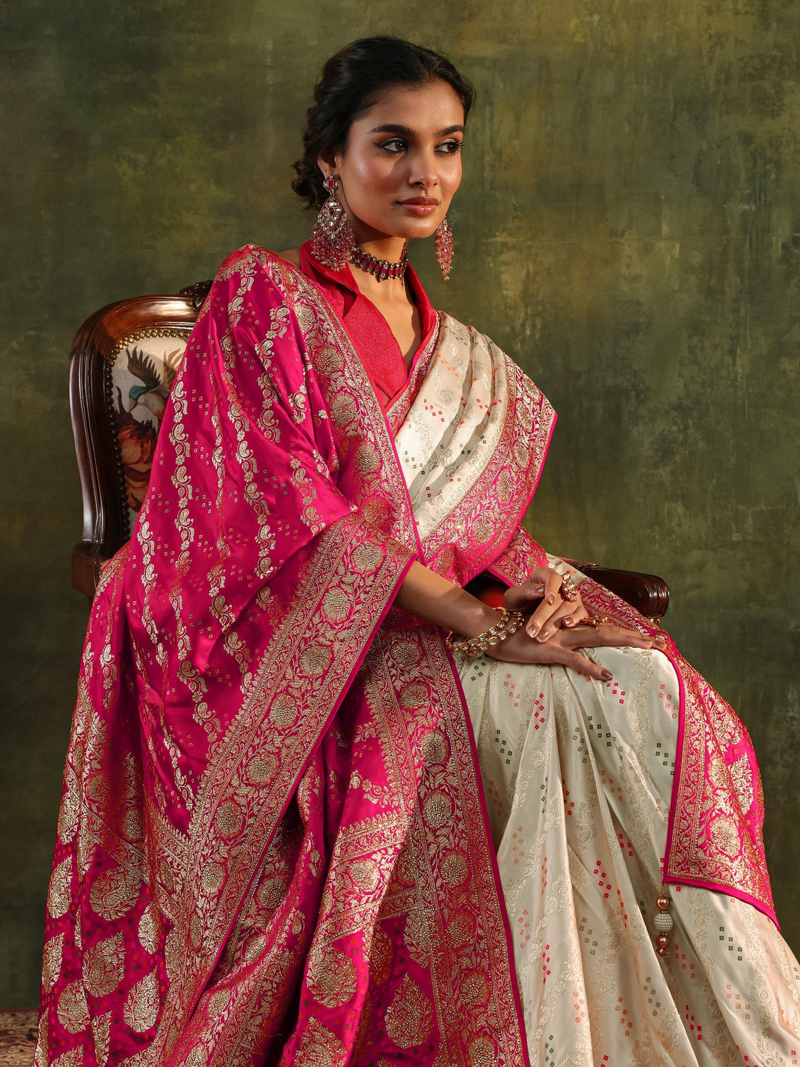 Mameraa Art Ivory Gharchola Satin Saree With Unstitched Blouse Piece