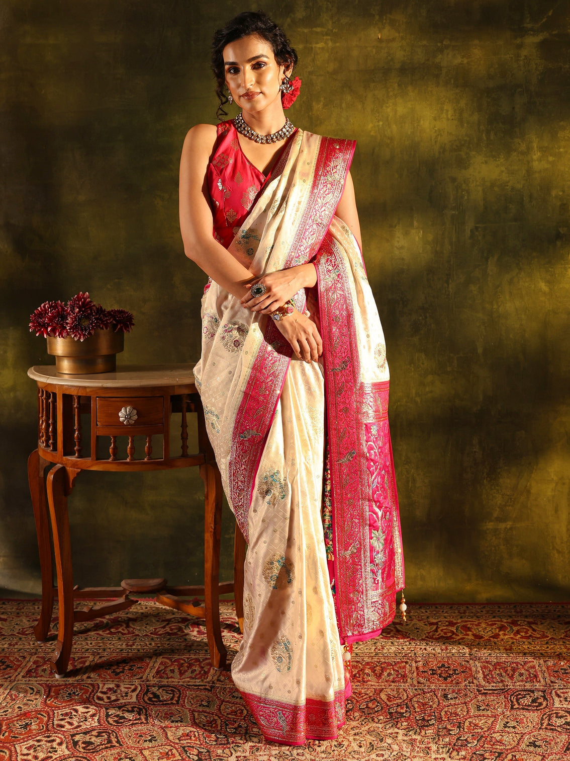 Mameraa Art Off White Ethnic Woven Design Satin Saree With Unstitched Blouse Piece