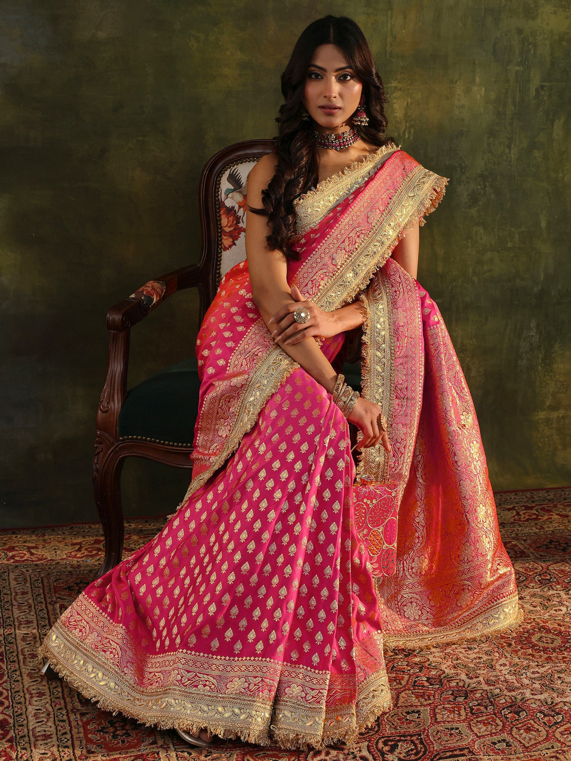 Mameraa Art Pink Banarasi Silk Blend Saree With Unstitched Blouse Piece