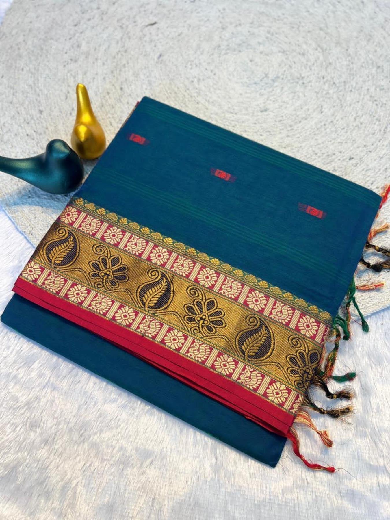 Lightweight 100% Pure Cotton Silk Soft Saree For Traditional Wear
