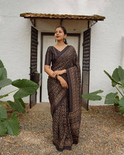 Black pure cotton linen saree weaved with zari comes with tassels mameraa
