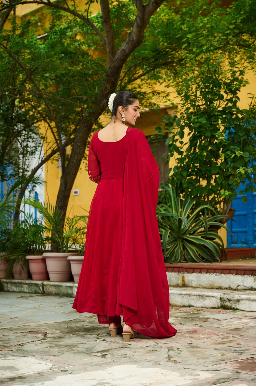 Maroon Faux Blooming Multithread Beads Embroidered Gown Set with Matching Bottom & Dupatta – Stitched Ensemble