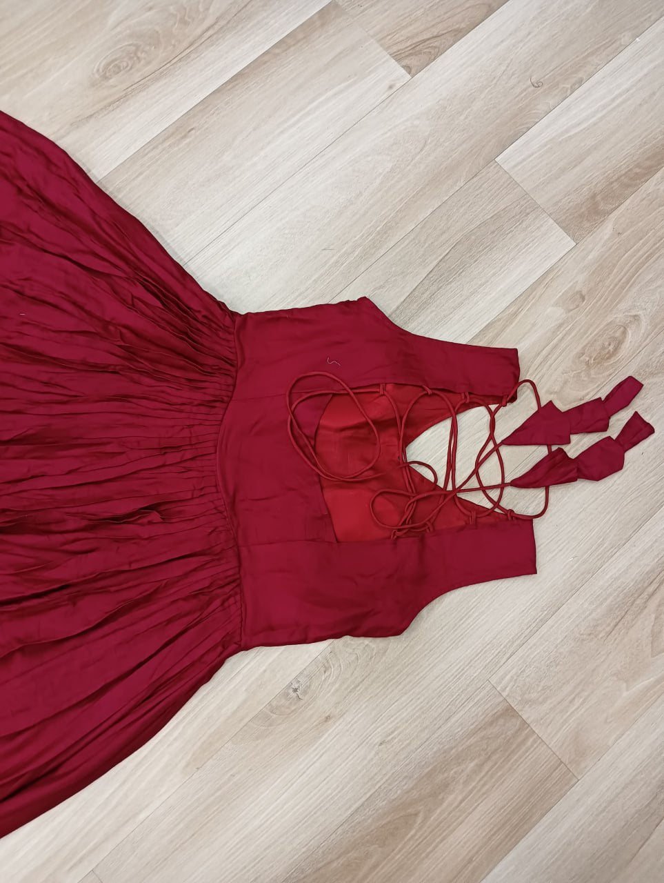 Maroon Rayon Navratri Gown with Kutchi Gamthi Embroidery & Mirror Work – Sleeveless with Flair