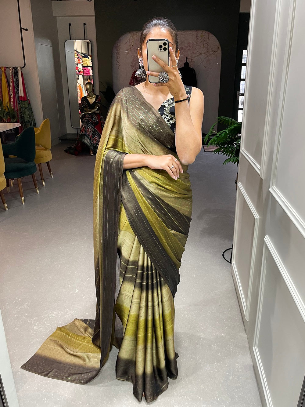 Mehendi Color Zari Lining Work Rangoli Padding Saree