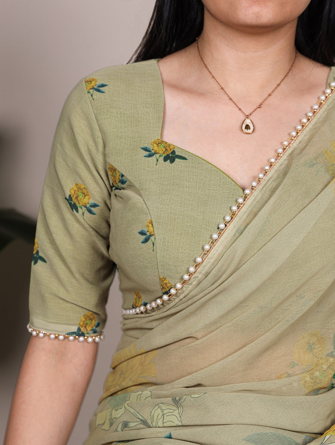 Mehendi Printed Pearl Lace Saree