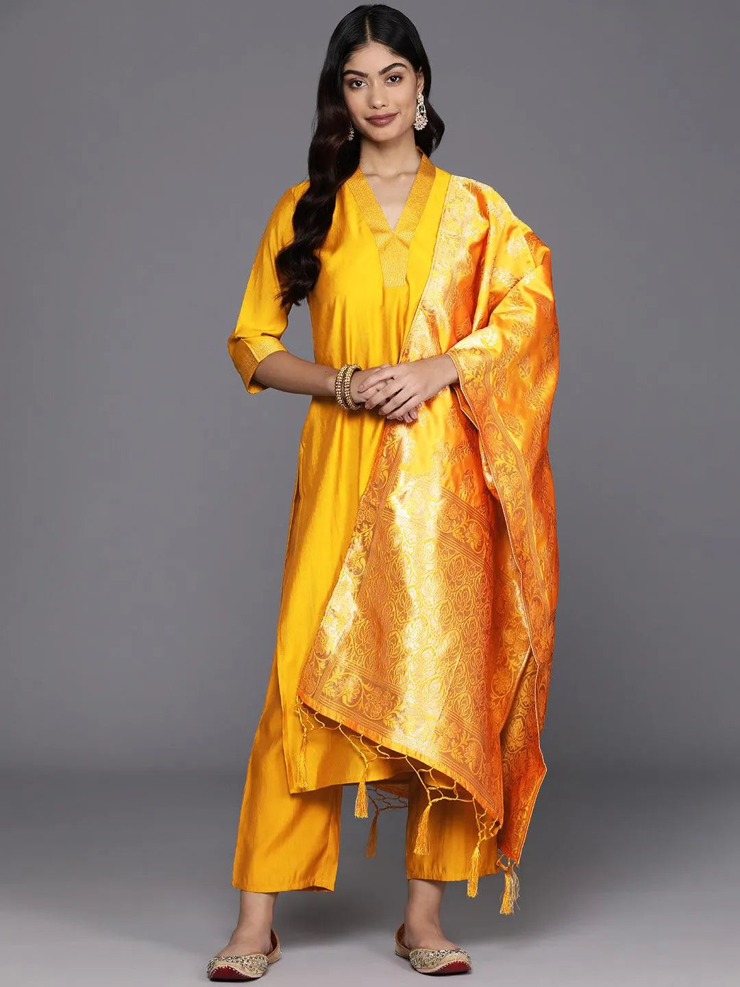Mameraa Mustard Solid Straight Suit With Dupatta
