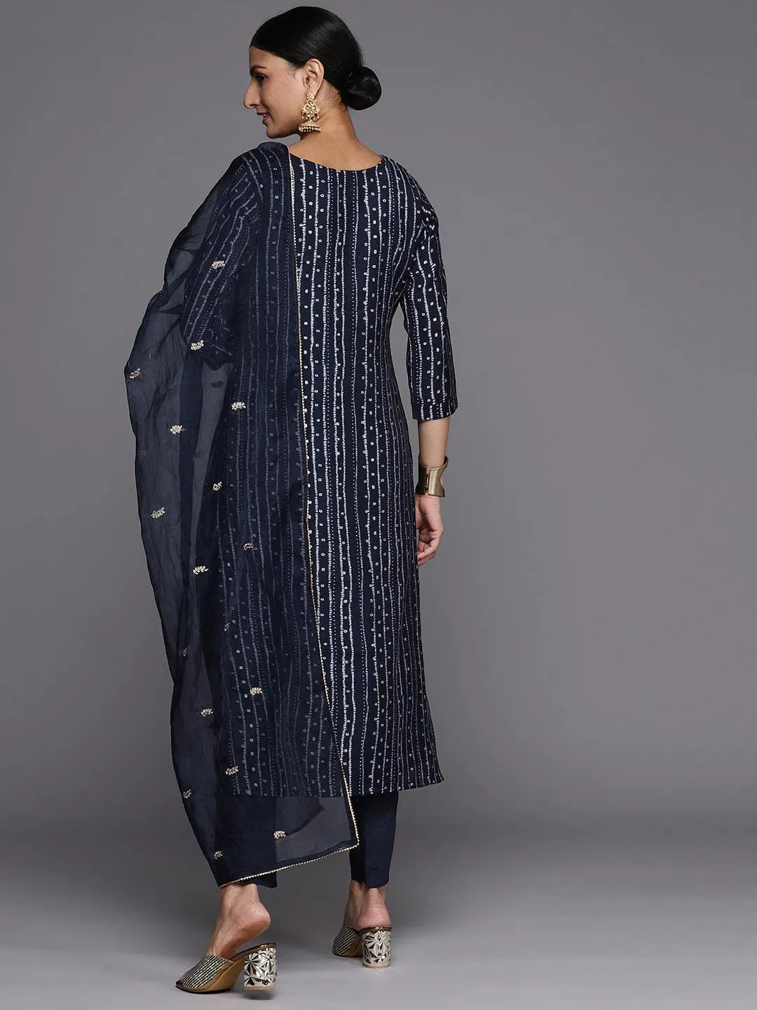 Mameraa Navy Blue Printed Silk Blend Straight Kurta With Trousers & Dupatta