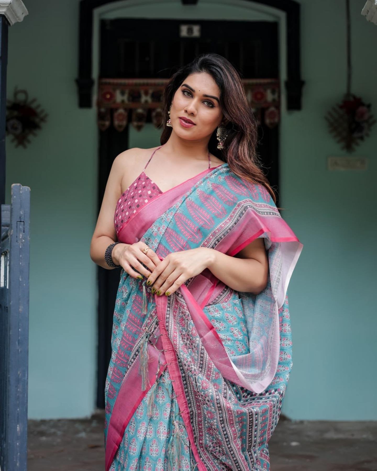 Linen Cotton Saree for Festive & Office Wear